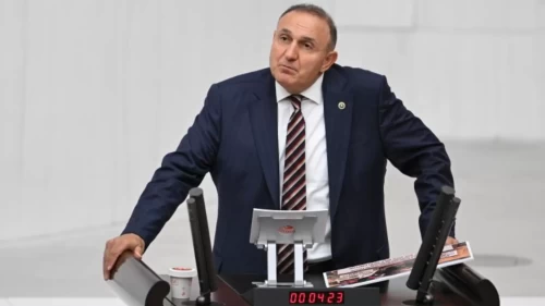 İP'te bir istifa daha: Aydın Milletvekili Ömer Karakaş partisinden ayrıldı!
