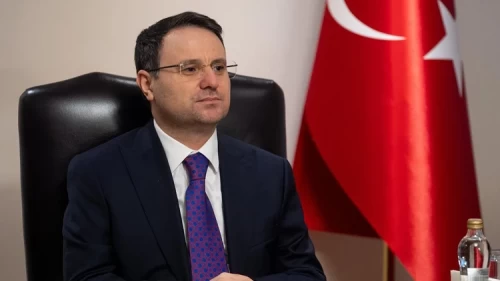 Bakan Gürlek'ten emekliye ayrılan komutanlara teşekkür mesajı