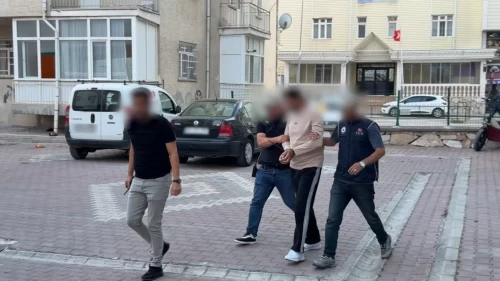 Kırmızı bültenle aranan Iraklı terörist Kırşehir'de yakalandı!