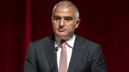Bakan Ersoy’dan Alevi-Bektaşi kültürü mesajı