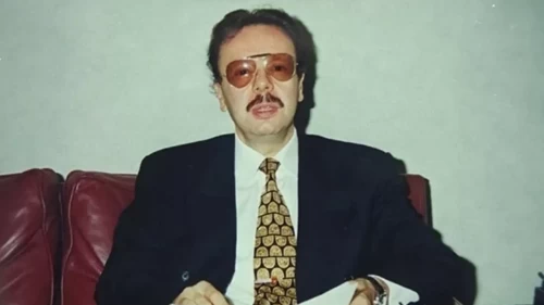 Eski bakan Arif Ahmet Denizolgun'un mezarı açılacak!