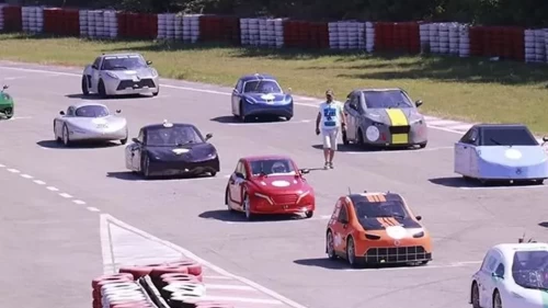 Elektrikli ve hidrojenli araçlar piste çıkıyor