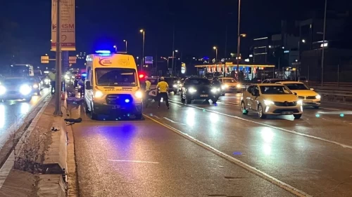 Aynı yerde peş peşe iki motosiklet kazası! 1'i ağır 3 kişi yaralandı