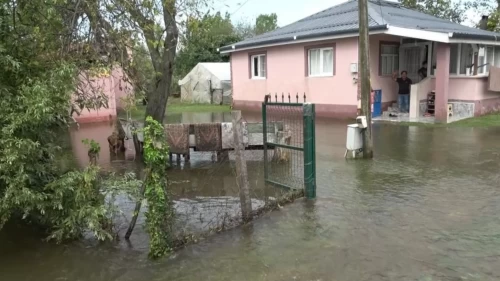 Samsun’da sağanak tarımı vurdu: 30’dan fazla mahalle sular altında