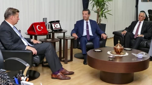KKTC'de kritik görüşme: Ertuğruloğlu, Alman vekil Krah'ı kabul etti