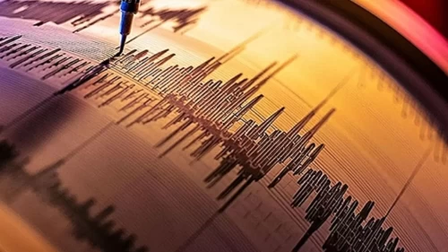 Mısır'da 5,3 büyüklüğünde deprem!