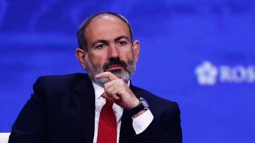 Ermenistan'da siyasi deprem! Başbakan Paşinyan ve hükümeti istifa etti