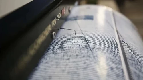 Japonya'da 5,8 büyüklüğünde deprem