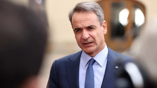 Yunanistan Başbakanı Miçotakis'i 'Türkiye' üzerinden vurdular!