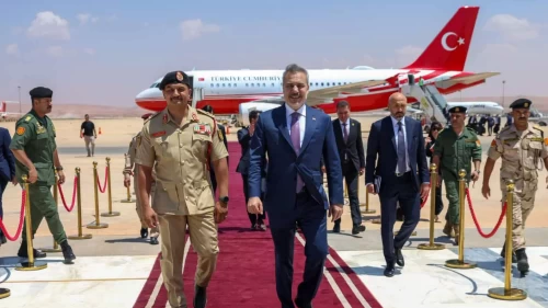 Bakan Fidan'ı Bingazi'de Saddam Hafter karşıladı!