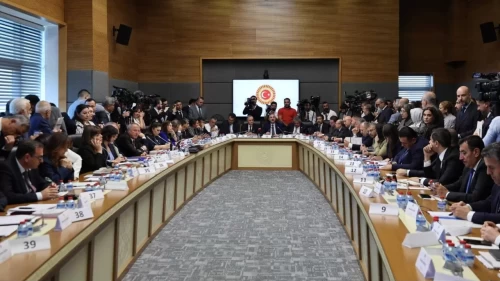 ‘Terörsüz Türkiye’ hedefinde kritik eşik! Kanun teklifi kabul edildi: Süreç nasıl işleyecek, kimleri kapsayacak?
