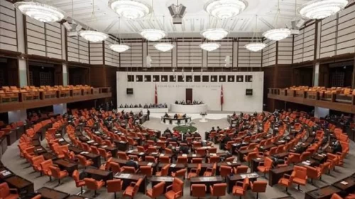 Meclis'te kritik çerçeve yasa oylaması! Hangi parti 'Evet', hangi parti 'Hayır' dedi?