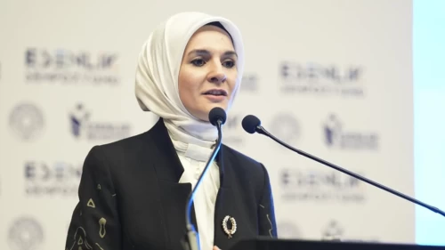 TÜGŞAV’dan Bakan Göktaş’a şehit aileleriyle ilgili teşekkür