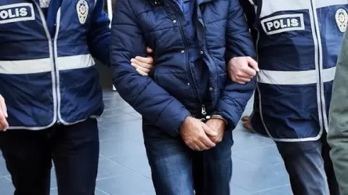 27 yıllık hapis cezasından kaçıyordu!