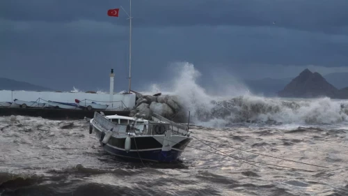 Muğla’da fırtına alarmı! Bodrum-Datça feribot seferleri iptal