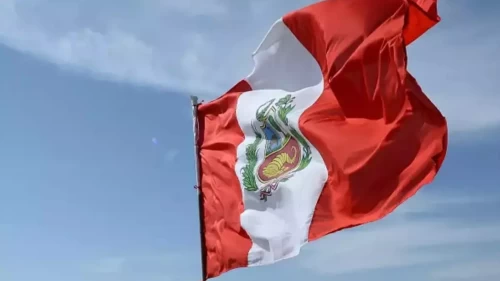 Meksika ile Peru diplomatik ilişkileri yeniden kurma kararı aldı