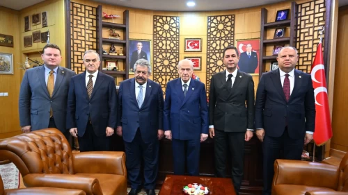 MHP Lideri Devlet Bahçeli, Adalet ve Anayasa Komisyonu üyelerini kabul etti