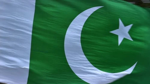 Pakistan'da bombalı saldırı