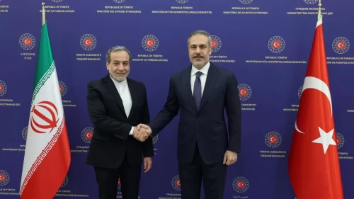 Bakan Fidan, İranlı mevkidaşı Arakçi ile görüştü
