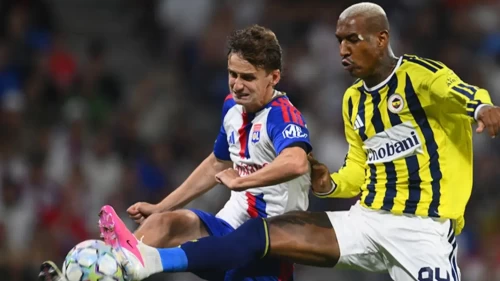 Lyon ilk yarıda neye uğradığını şaşırdı