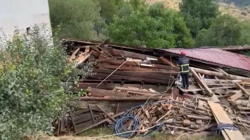 Kastamonu'da tadilat yapılan köy evi çöktü: 5 kişi yaralandı