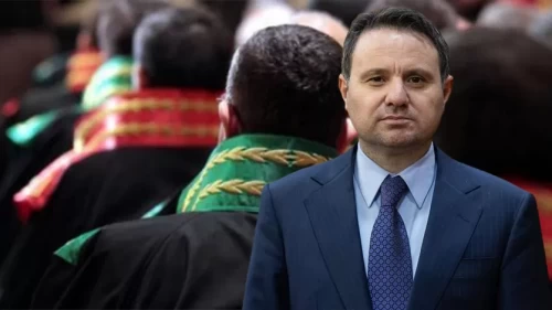 Bakan Gürlek açıkladı: 84 hâkim ve savcı meslekten ihraç edildi