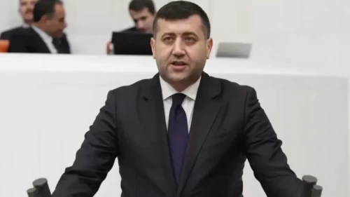 MHP'li Baki Ersoy, Kayaltı Mahallesi'nin alt geçit talebini TBMM'ye taşıdı