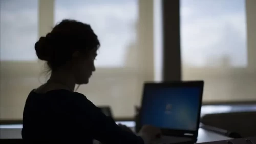 Hem okuyup hem çalışmak isteyenlere müjde! İŞKUR Gençlik Programı detayları