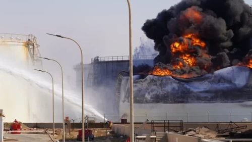 Libya Zaviye petrol tesislerinde alarm