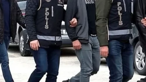 İstanbul'da turistleri hedef alan yankesicilik operasyonu: 20 şüpheli gözaltında