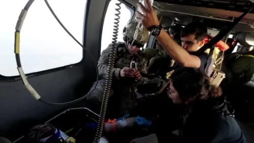 Niğde'de mahsur kalan İngiliz dağcının helikopterle kurtarıldığı anlar paylaşıldı