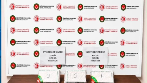 Mersin’de uyuşturucu operasyonu: 3 kilo 490 gram kokain ve 122 kilo 300 gram esrar ele geçirildi