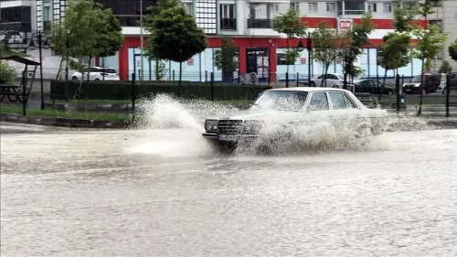 Karadeniz’de alarm! 5 ile kuvvetli yağış geliyor