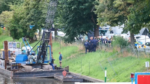 Berlin'de 100 kiloluk bomba binlerce kişiyi tahliye ettirdi
