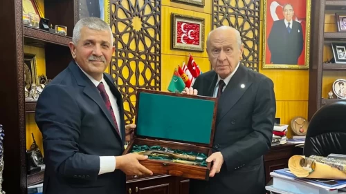 MHP'li Veysel Şahin, MHP Lideri Bahçeli’yi İzmir İl Kongresi’ne davet etti