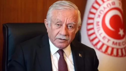 MHP'li Celal Adan'dan Malazgirt mesajı: 'Şanlı bir mazinin evlatlarıyız'