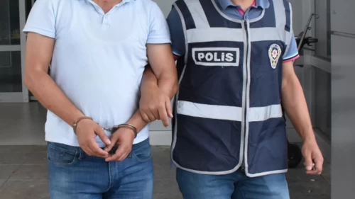 Kendilerini MİT görevlisi olarak tanıtan dolandırıcılara baskın!