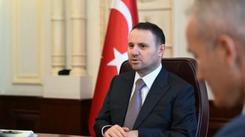 Bakan Gürlek adliye muhabirleriyle buluştu