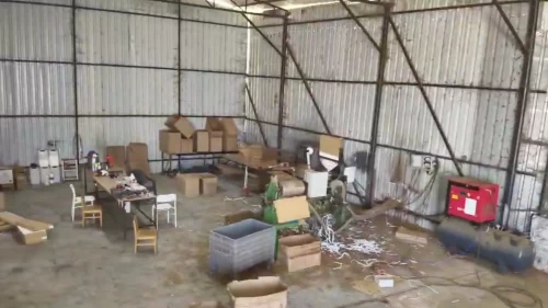 Sakarya'da besihane görünümlü kaçak sigara fabrikasına operasyon: 610 bin dolu makaron ele geçirildi
