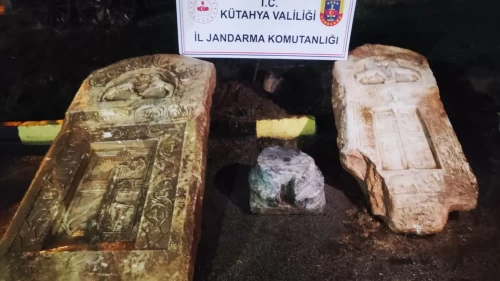 Operasyonda Roma dönemine ait lahitler bulundu!