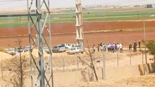 Yüzlerini puşiyle gizleyip trafo merkezine girdiler!