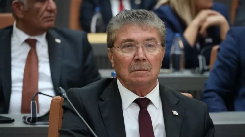 Üstel’den Rum liderine sert tepki: 'İkiyüzlülük arıyorsanız adresi bellidir'