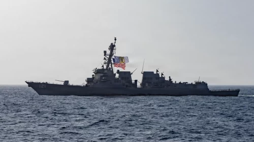 CENTCOM’dan İran iddialarına yalanlama: 'Hiçbir ABD savaş gemisi vurulmadı'