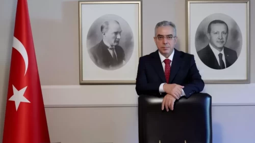Mehmet Uçum'dan 'seçilmiş başbakan' tartışmalarına tepki: Bunlara göre sanki parlamenter sistemde halk, başbakanı ve bakanları doğrudan seçiyordu