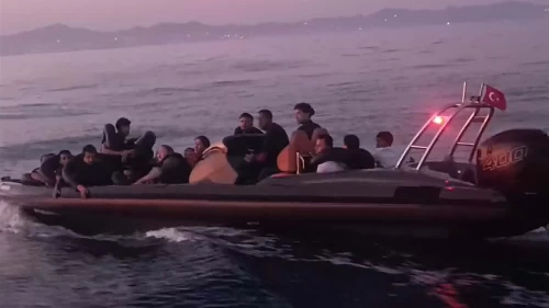 Muğla açıklarında 23 düzensiz göçmen yakalandı