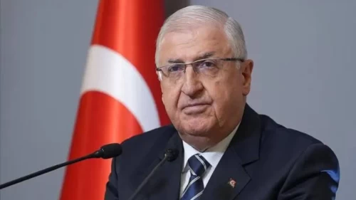 Bakan Yaşar Güler'den Afyonkarahisar'da şehit ailesine ziyaret