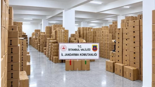 Bağcılar’da 200 milyon liralık sahte parfüm operasyonu