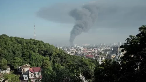 Rusya’dan Kiev’e hava saldırısı