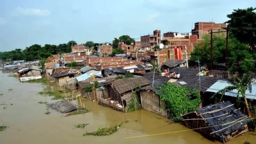 Hindistan’da yağış felaketi: 56 kişi hayatını kaybetti