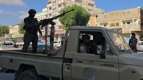 Yemen ordusundan Husilere operasyon hazırlığı! Sivillere kritik uyarı